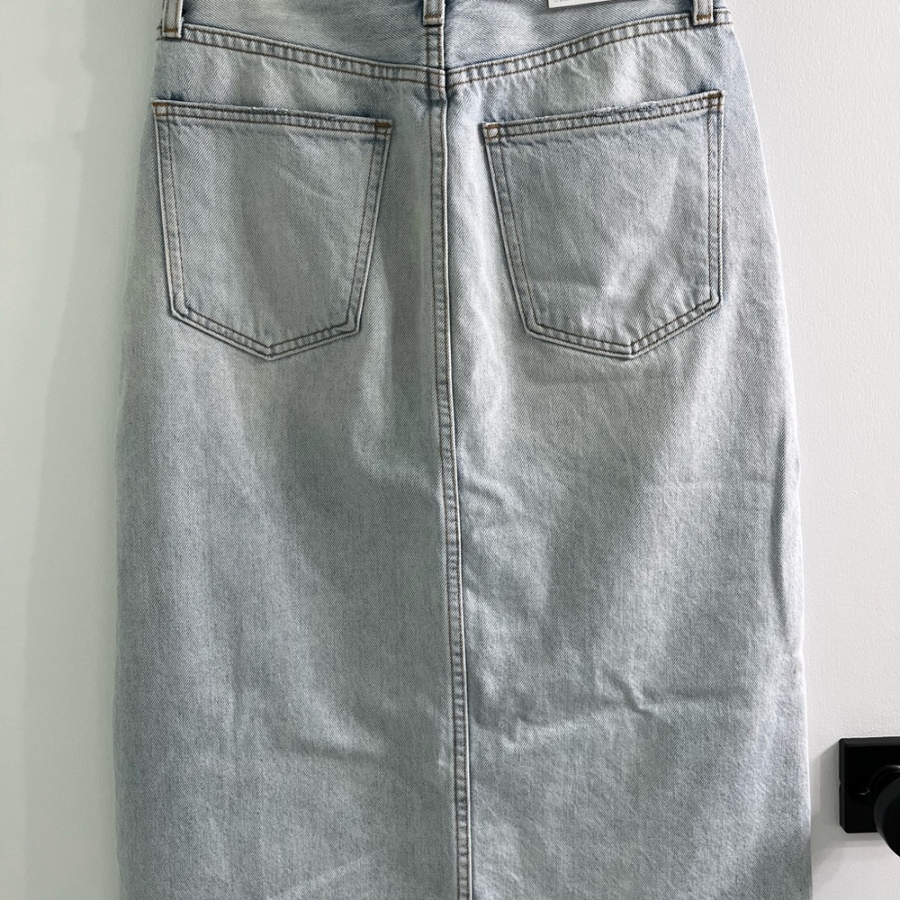 Denim Forum - The 90s Halle Skirt - Size 26 - Picture 2 of 4